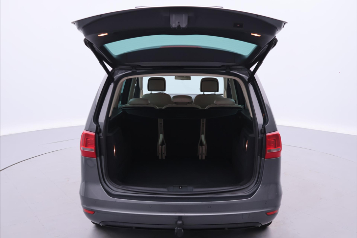 Volkswagen Sharan 2,0 TDI 100kW Highline Navi