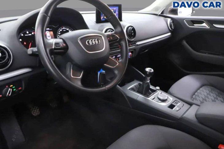 Audi A3 1,4 TFSI ProLine Plus LED navi