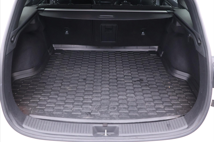 Hyundai i30 1,5 T-GDI 117kW CZ 1.Maj. DPH