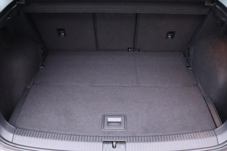 Volkswagen Golf Sportsvan 1,4 TSI 92kW DSG 1.Maj Serv.k.