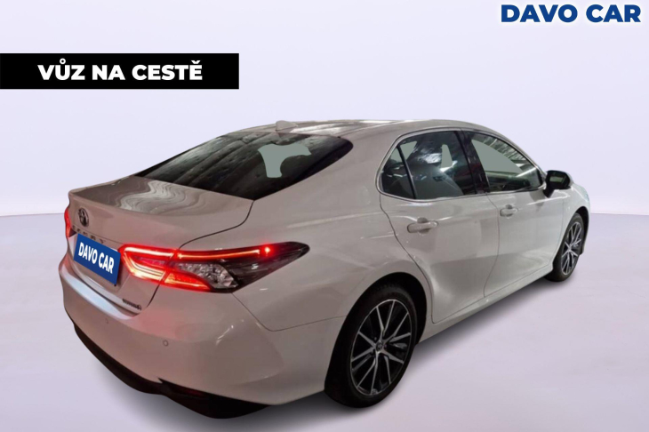 Toyota Camry 2,5 HB Executive Aut. CZ DPH 1.Maj.