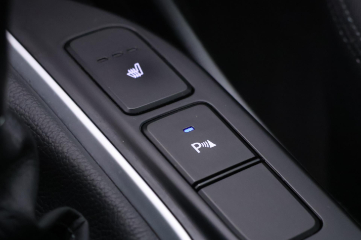 Hyundai Santa Fe 2,2 CRDI 147 kW AUT 4x4 CZ