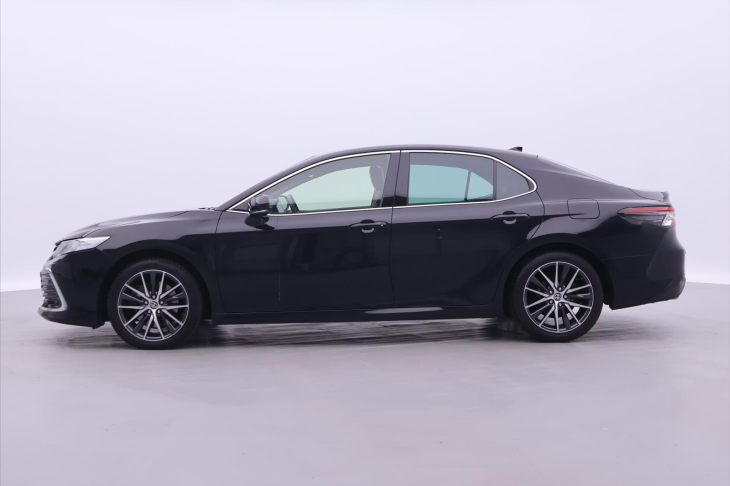 Toyota Camry 2,5 HEV Aut. CZ Executive DPH