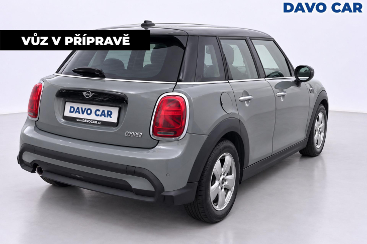 Mini Cooper 1.5 i 100kW CZ 1.Maj LED DPH