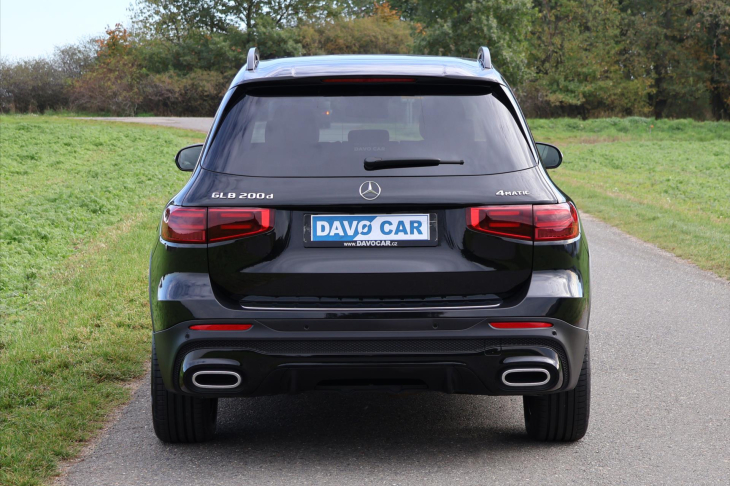 Mercedes-Benz GLB 2,0 200d 4MATIC AMG Premium Plus