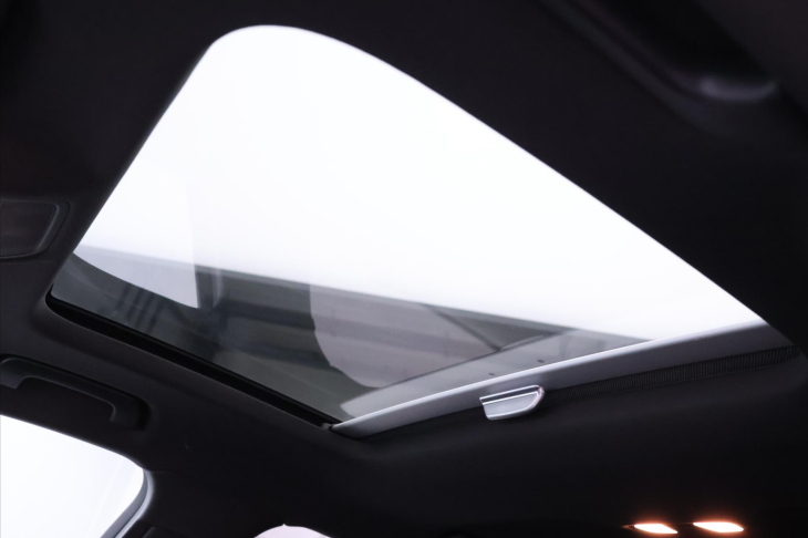 Audi S3 2,0 TFSI 221kW S-Tronic Quattro