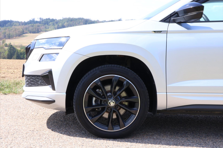 Škoda Karoq 1,5 TSI 110kW DSG Sportline