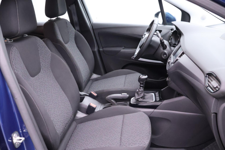 Opel Crossland X 1,2 T 81kW Aut.klima CZ