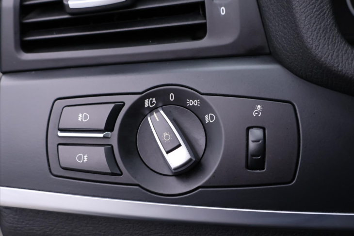 BMW X3 2,0 20d 135kW Xdrive Panorama