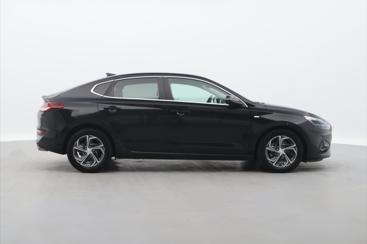 Hyundai i30 1.5 1.5 T-GDI Mild LED CZ