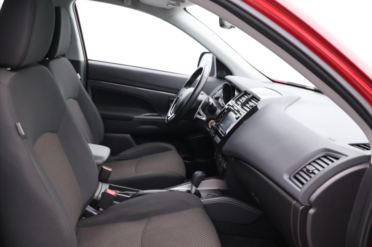 Mitsubishi ASX 2,0 Smart Mivec 110kW CVT CZ