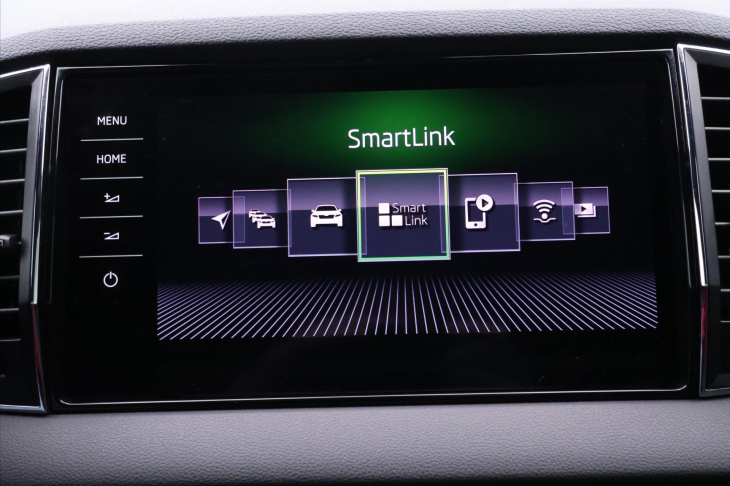 Škoda Karoq 2,0 TDI DSG 4x4 Sportline LED