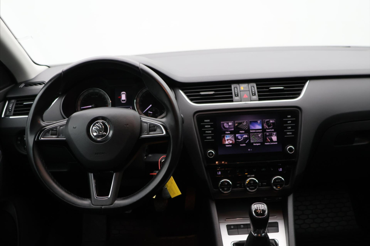 Škoda Octavia 1,6 TDI 85kW Ambition
