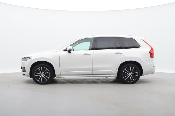 Volvo XC90 2,0 B5 173 kW AWD 7 Míst DPH CZ