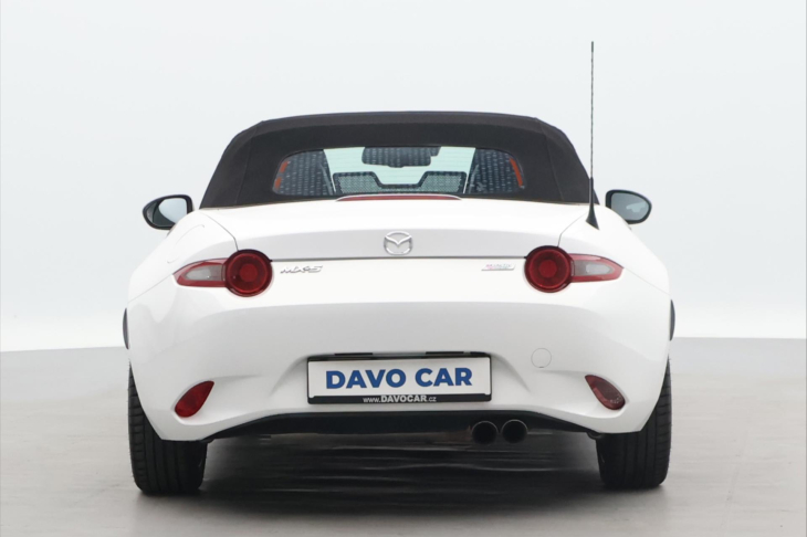 Mazda MX-5 2,0 Skyactiv-G160 118kW Revolution