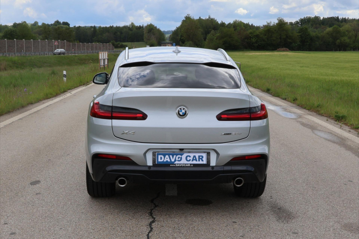 BMW X4 2,0 xD M-Paket CZ DPH Záruka