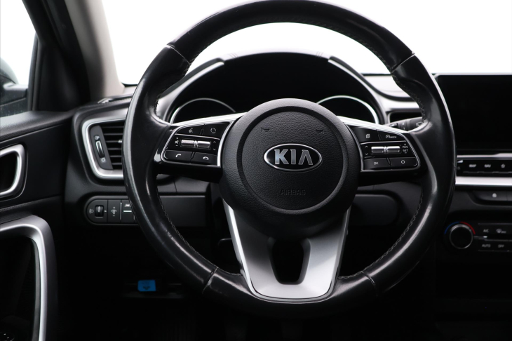 Kia Ceed 1,4 T-GDI Fresh CZ