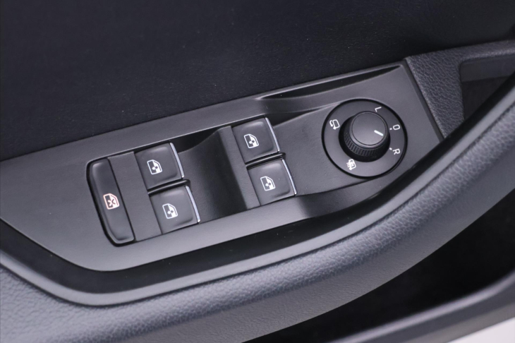 Škoda Superb 2,0 TDI 140kW DSG Style Plus