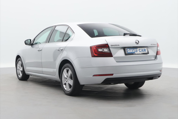 Škoda Octavia 1,6 TDI 85kW DSG CZ Style DPH