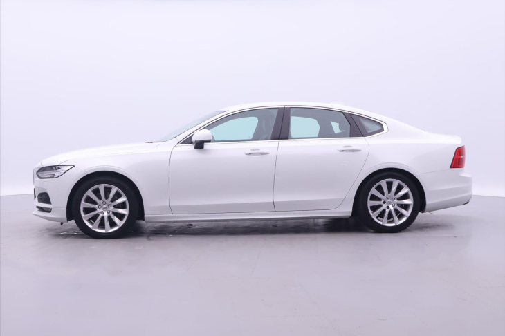 Volvo S90 2,0 D5 177kw AWD Momentum CZ DPH