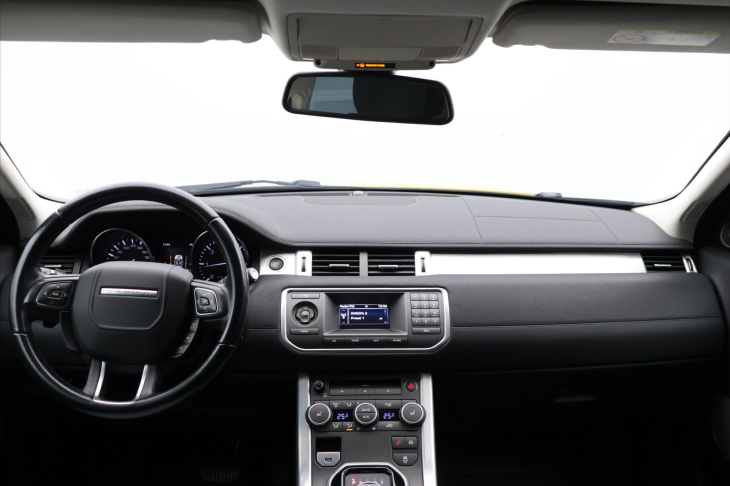 Land Rover Range Rover 2,2 TD4 Prestige CZ 1.maj DPH