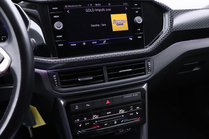 Volkswagen T-Cross 1,5 TSI DSG Style DPH Virtual