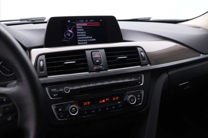 BMW Řada 3 2,0 318d xDrive Xenon Navi Kůže
