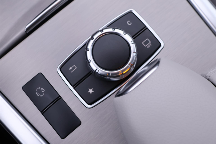 Mercedes-Benz Třídy E 3,5 E 400 Serv.kniha LED