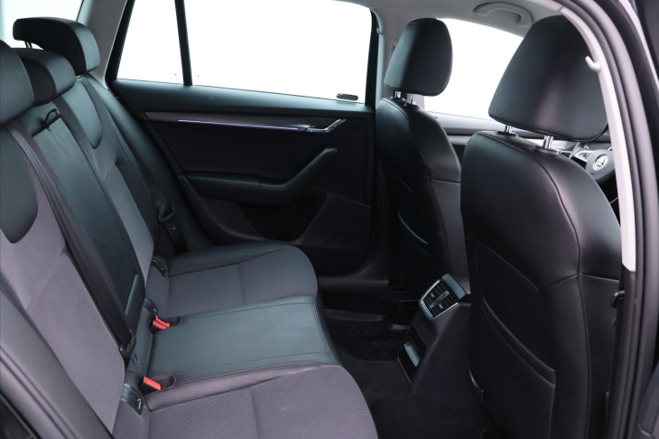 Škoda Octavia 2,0 TDI 110kW CZ LED Aut.Klima