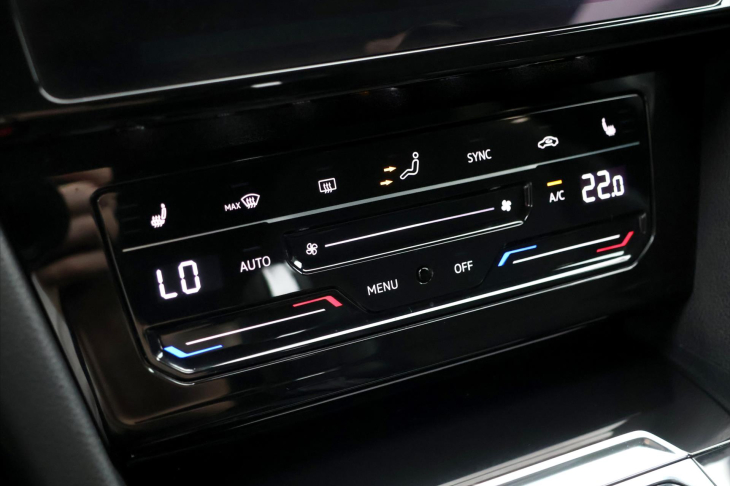 Volkswagen Arteon Shooting Brake 2,0 TDI DSG R-Line Navi Led