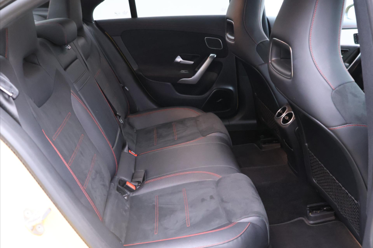 Mercedes-Benz CLA 2,0 220d 140kW AMG CZ DPH