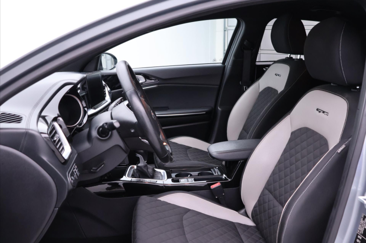 Kia ProCeed 1,4 T-GDI 103kW GT-Line CZ