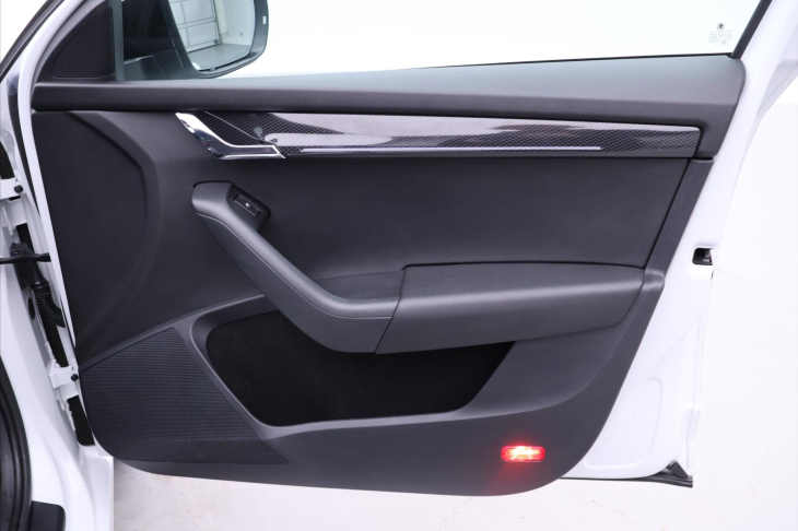 Škoda Octavia 2,0 TSI 180kW DSG 1.Maj. RS