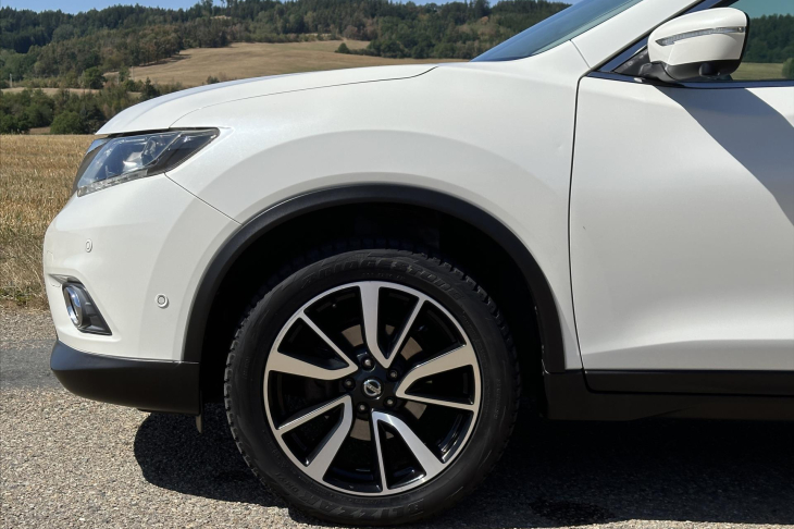 Nissan X-Trail 1,6 dCi 96kw 4WD Kůže Panorama