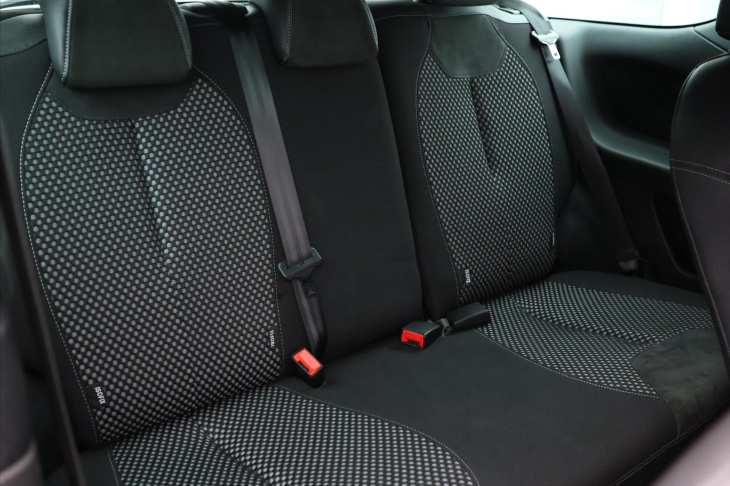 Citroën DS3 1,6 Turbo 115kW Aut.klima 1.Maj