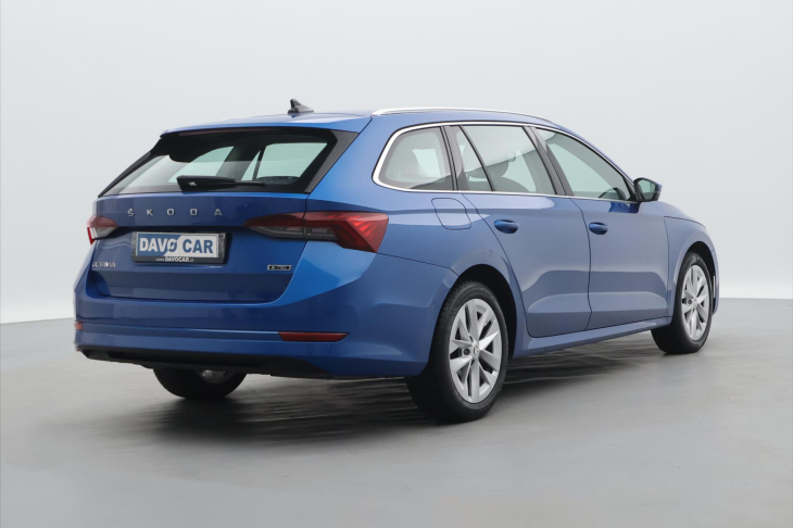 Škoda Octavia 1,5 TSI 110kW DSG CZ Style DPH