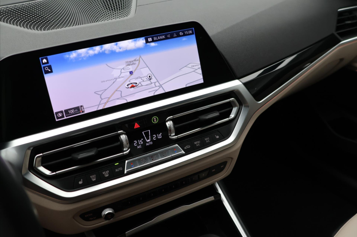 BMW Řada 3 2,0 320d 140kW XDrive Aut. DPH