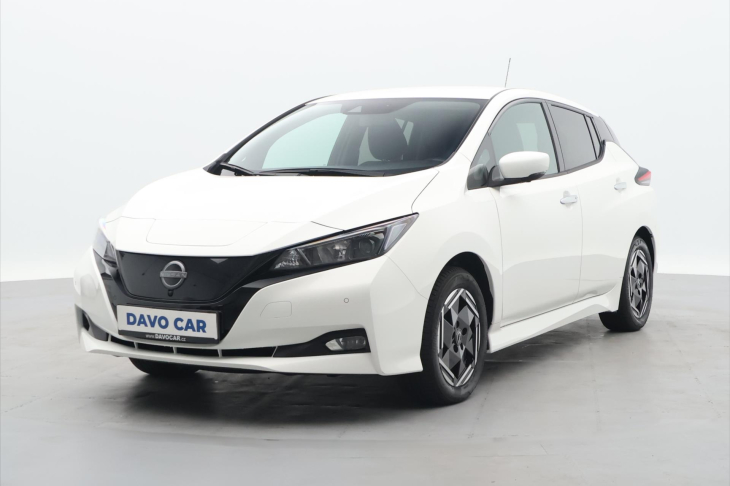 Nissan Leaf 110kW ACENTA 40kWh CZ