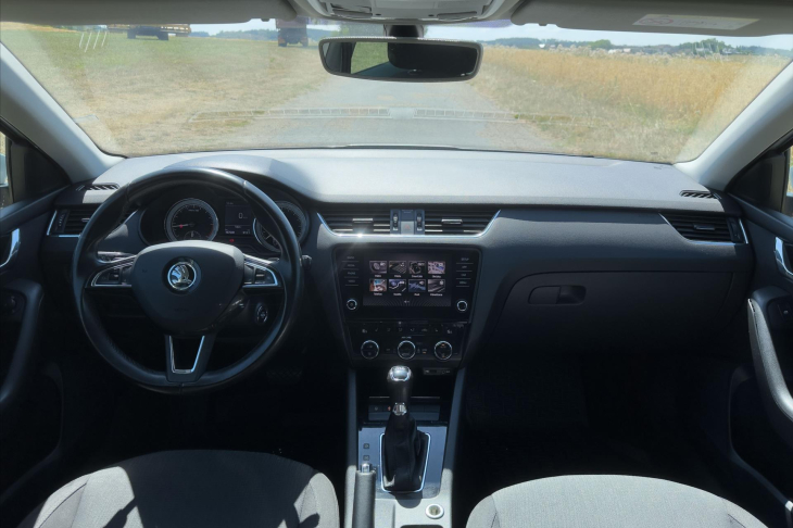 Škoda Octavia 1,6 TDI DSG CZ Style LED DPH