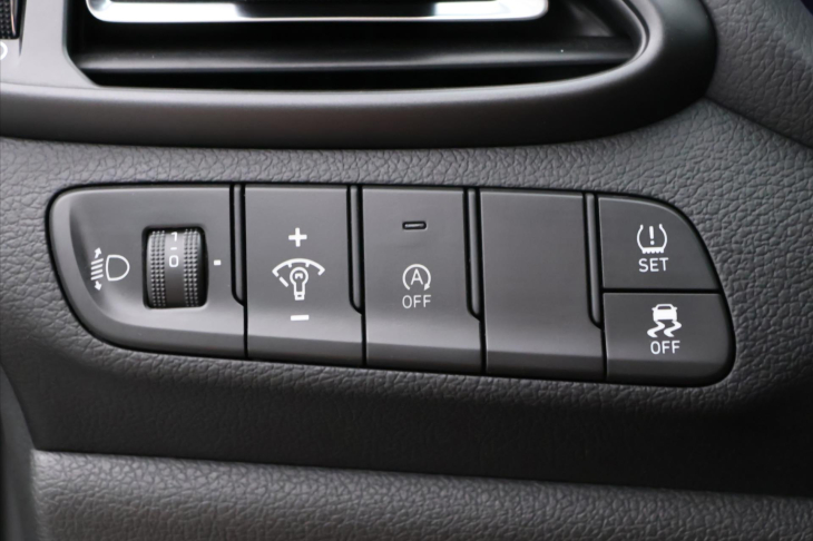 Hyundai i30 1,0 T-GDI 88kW Style DCT CZ DPH