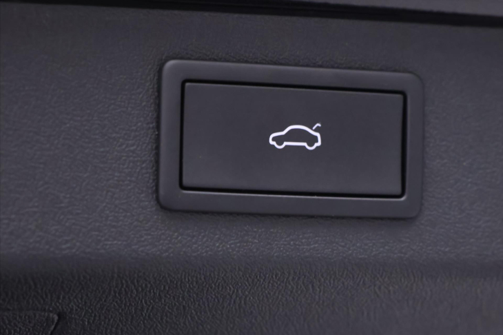 Škoda Kodiaq 2,0 TDI 142 kW Excl. Selection 4x4 DSG CZ DPH