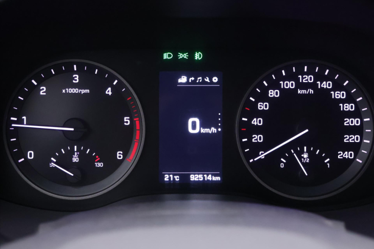 Hyundai Tucson 1,7 CRDI Xpossible Navi 1.Maj