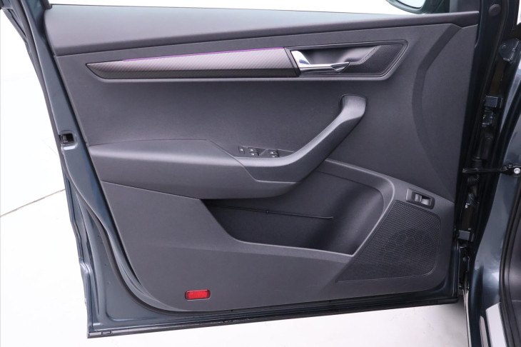 Škoda Karoq 2,0 TSI DSG Sportline 4x4 Pan