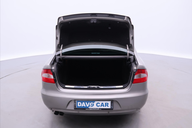 Škoda Superb 2,0 TDI 103kW DSG CZ Elegance