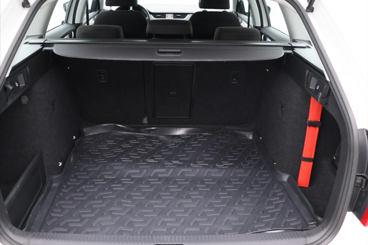 Škoda Octavia 1,6 TDI 85kW CZ Ambition DPH