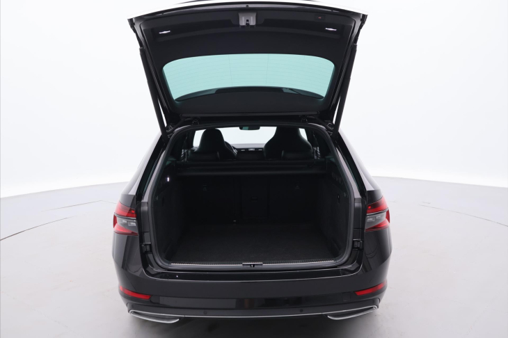 Škoda Superb 2,0 TDI 140kW DSG Sportline