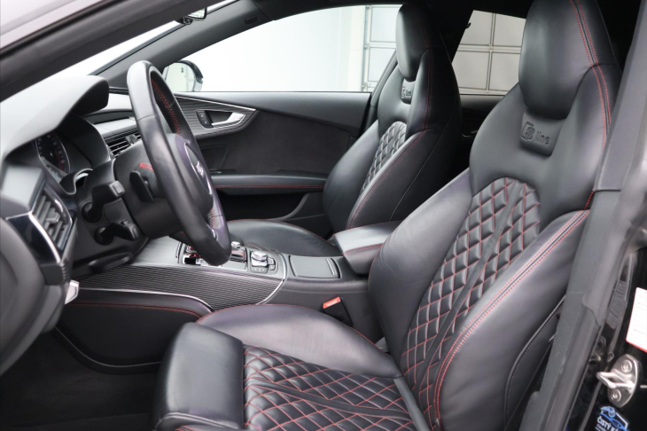 Audi A7 3,0 TDI 240kW Competiton S-LINE CZ DPH