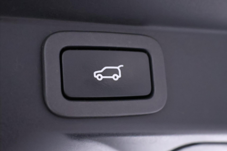 Land Rover Range Rover 3,0 SDV6 215kW HSE CZ DPH