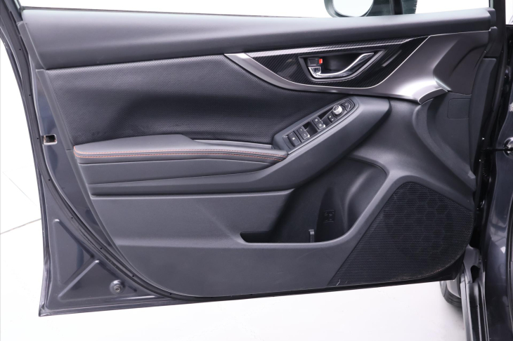 Subaru XV 2,0 CVT 110kW Aut. Platinum LED