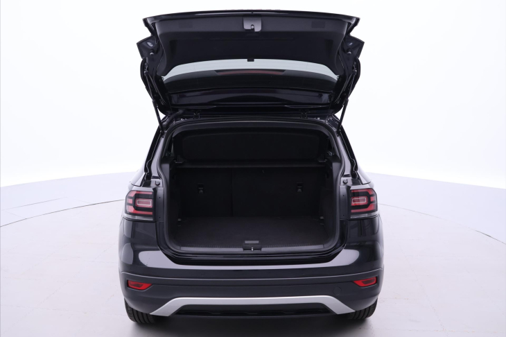 Volkswagen T-Cross 1,5 TSI DSG Style DPH Virtual